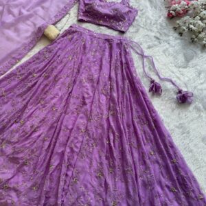 Lehnga , Blouse & Dupatta